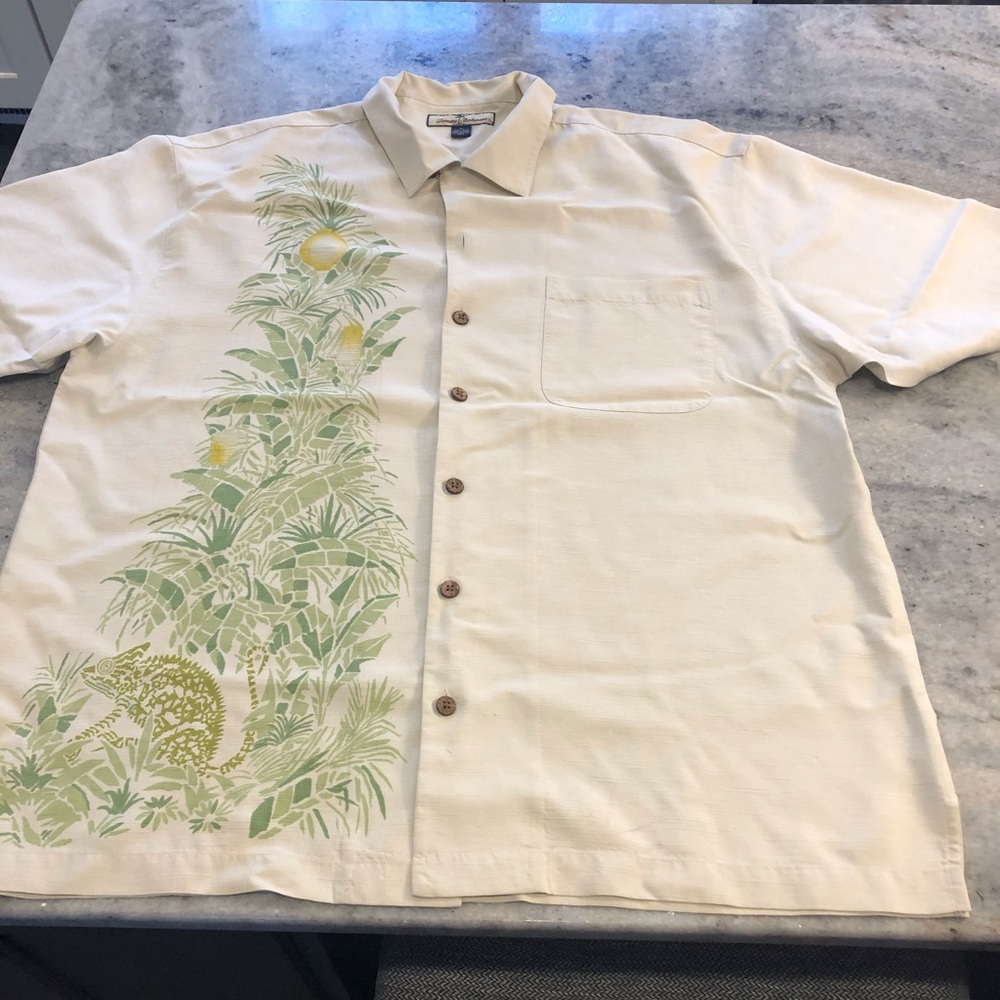 TOMMY BAHAMA SILK BUTTON-DOWN